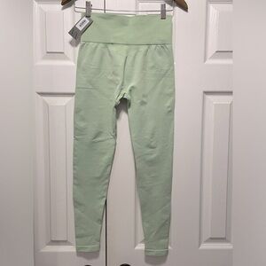 NWT Vitae Apparel RECHARGE leggings Mint Green Large